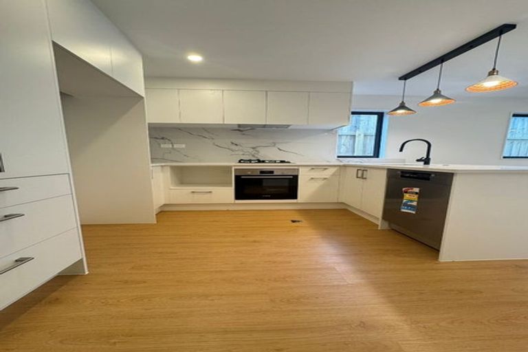 Photo of property in 42d Burbank Avenue, Manurewa, Auckland, 2102