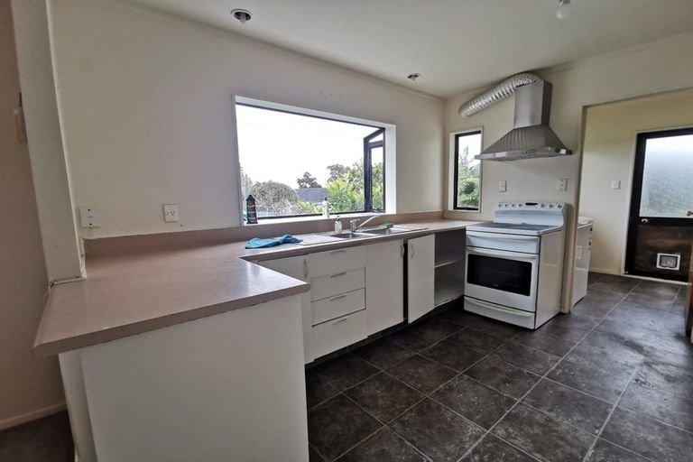 Photo of property in 2/14 James Street, Bayview, Auckland, 0629
