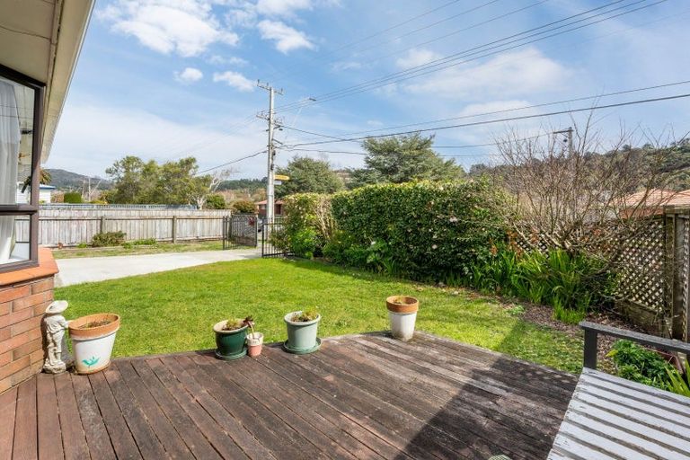 Photo of property in 1/147 Stokes Valley Road, Stokes Valley, Lower Hutt, 5019