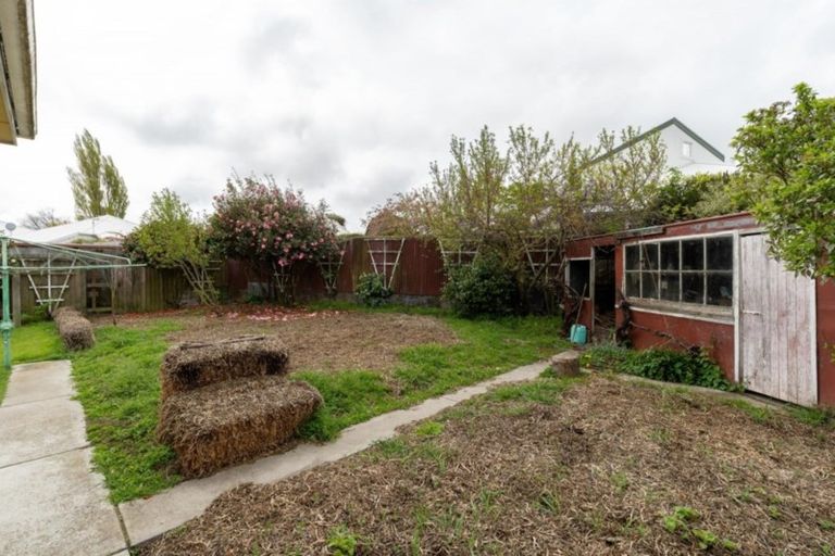 Photo of property in 28 Palmside Street, Somerfield, Christchurch, 8024