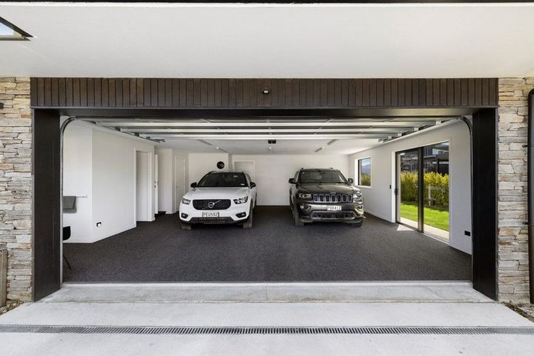 Photo of property in 14 Primary Lane, Wanaka, 9305