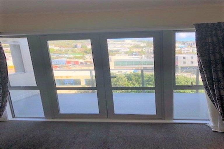 Photo of property in Grosvenor Cl, 21/6 Brown Street, Mount Cook, Wellington, 6021