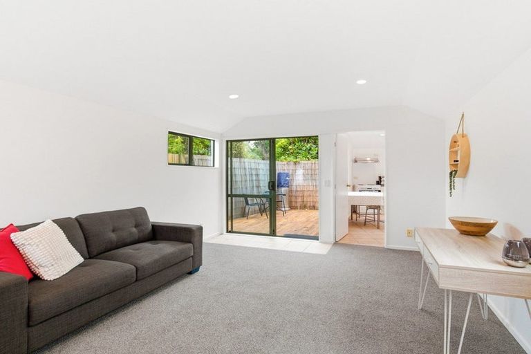 Photo of property in 18 Darlington Terrace, Miramar, Wellington, 6022