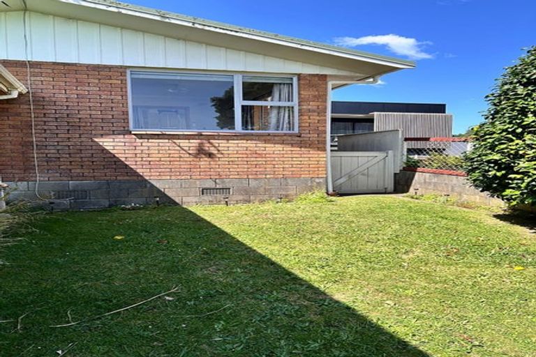 Photo of property in 256c Courtenay Street, Strandon, New Plymouth, 4312