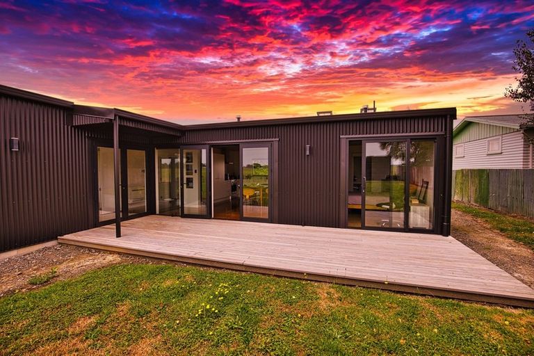 Photo of property in 83 Marumaru Street, Marton, 4710