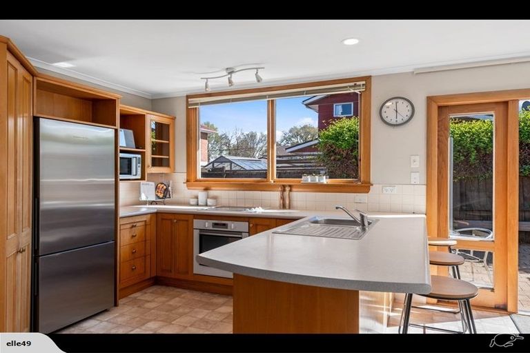 Photo of property in 60 Tui Street, Fendalton, Christchurch, 8041