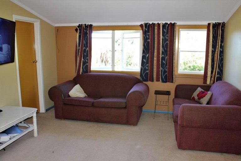 Photo of property in 5 Abel Tasman Drive, Takaka, 7110