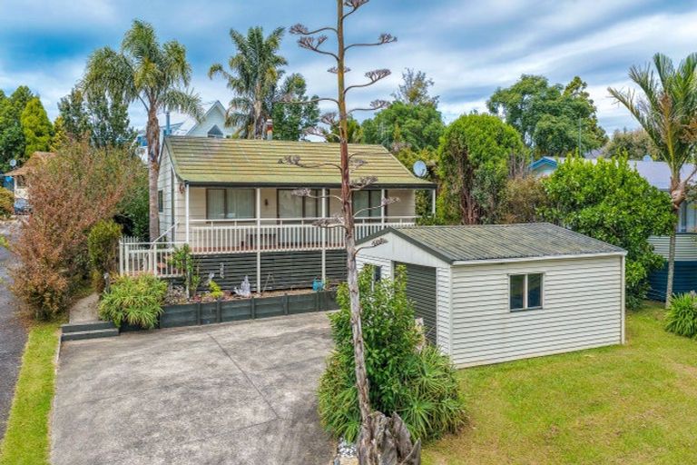 Photo of property in 129 Durrant Drive, Whangamata, 3620