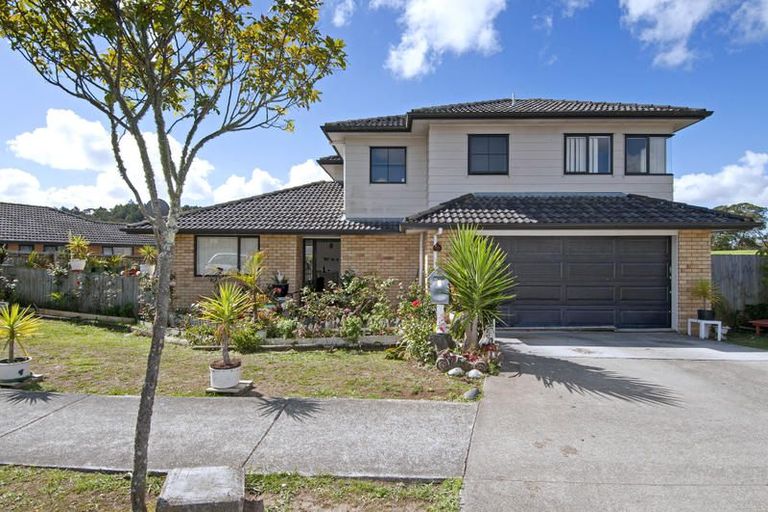 Photo of property in 7 Misty Valley Drive, Henderson, Auckland, 0612