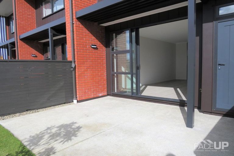 Photo of property in 60 Walter Merton Road, Hobsonville, Auckland, 0616