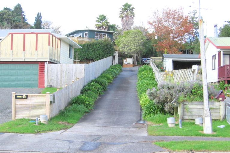 Photo of property in 10 Gilshennan Valley, Red Beach, 0932