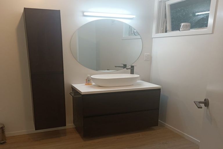 Photo of property in 16 Sutton Crescent, Hillcrest, Hamilton, 3216