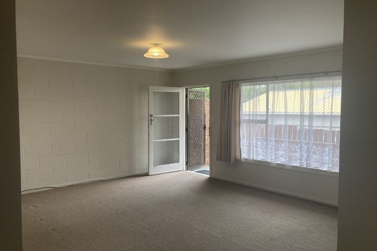 Photo of property in 3/63 Parker Avenue, New Lynn, Auckland, 0600