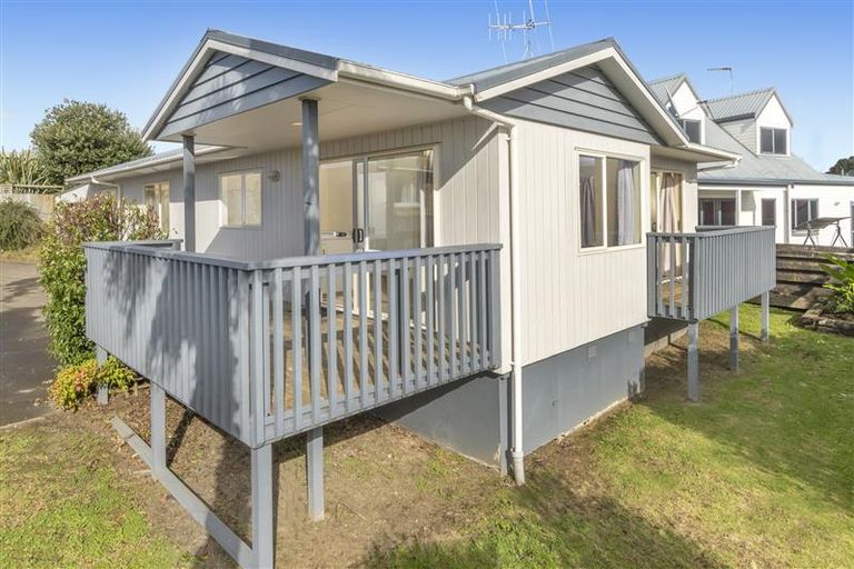 Photo of property in 16b Bristol Avenue, Brookfield, Tauranga, 3110