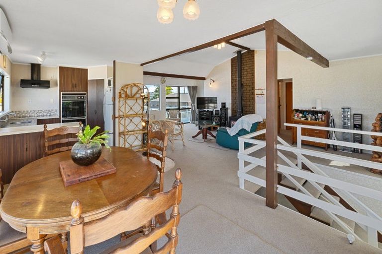 Photo of property in 563 Pukehina Parade, Pukehina, Te Puke, 3189