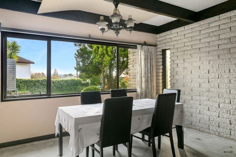 Photo of property in 14 Hilden Place, Hilltop, Taupo, 3330