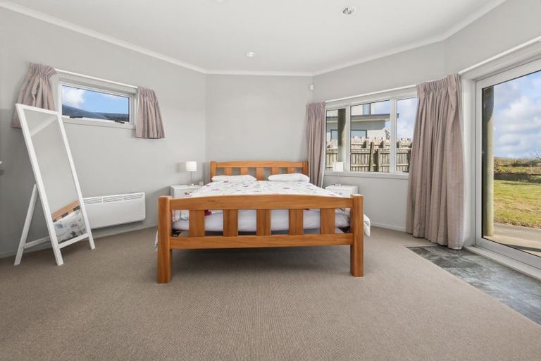 Photo of property in 3 Mariri Place, Waitarere Beach, Levin, 5510