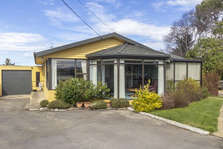 Photo of property in 73 Stuart Street, Holmes Hill, Oamaru, 9401