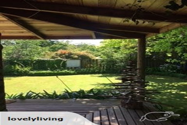 Photo of property in 5 Alexander Street, Waikanae, 5036