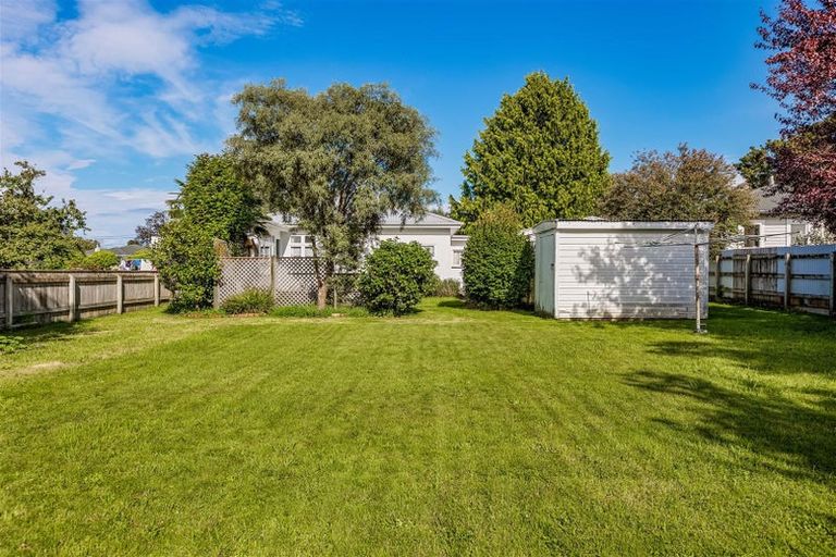 Photo of property in 2 Lansdowne Crescent, Lansdowne, Masterton, 5810