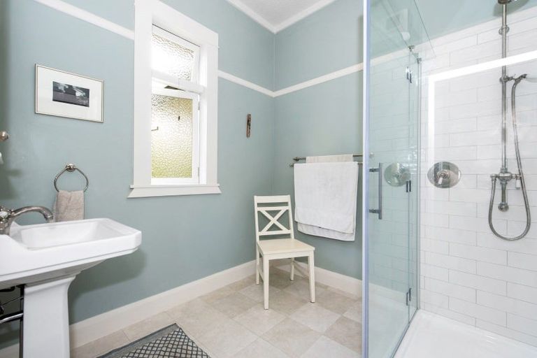 Photo of property in 56 Naylor Street, Hamilton East, Hamilton, 3216