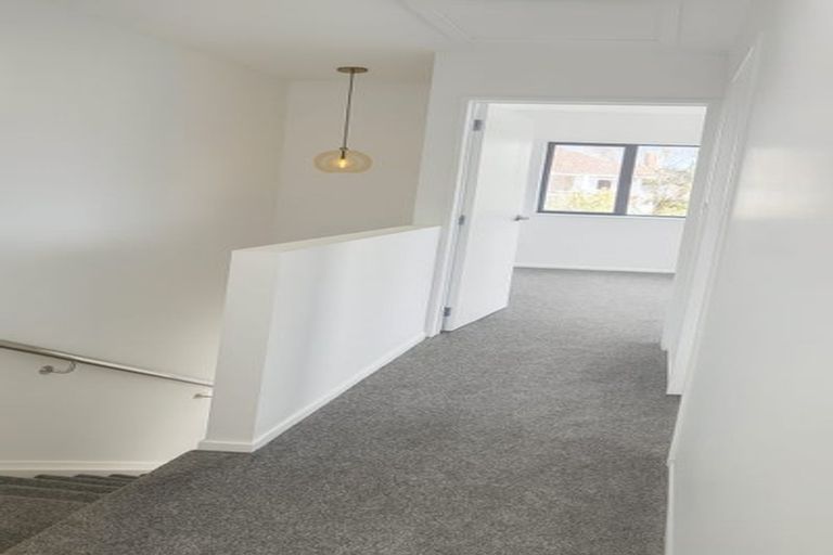 Photo of property in 6/5 Paine Place, Mangere, Auckland, 2022