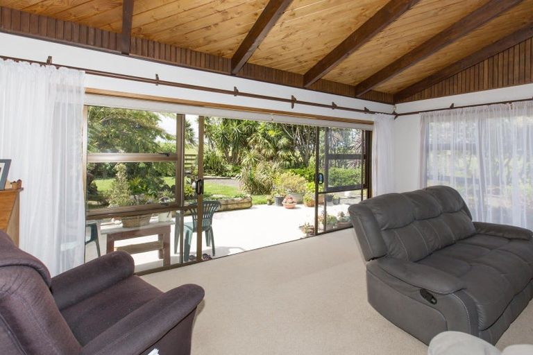 Photo of property in 242 Baylys Coast Road, Dargaville, 0377