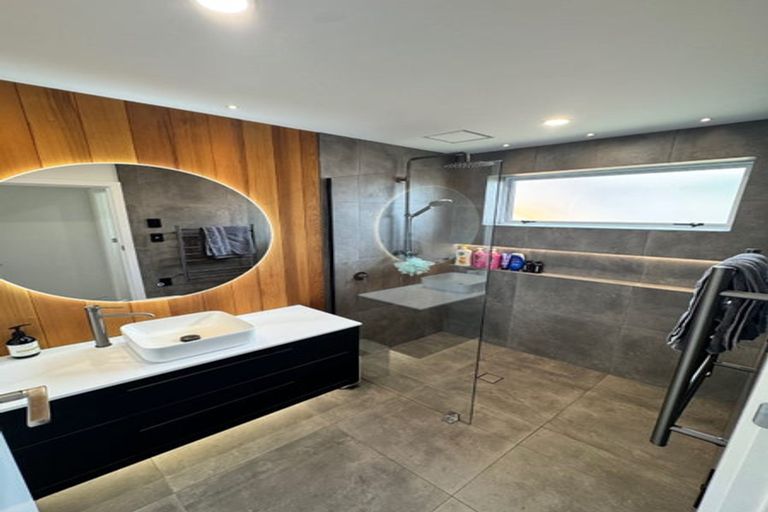 Photo of property in 16 Larnach Street, St Andrews, Hamilton, 3200