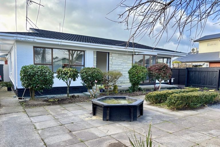 Photo of property in 2-2a Howell Avenue, Riverlea, Hamilton, 3216