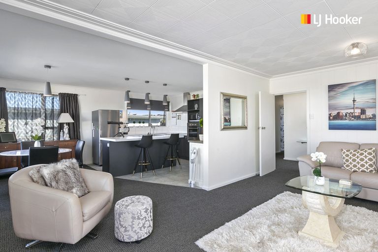 Photo of property in 10 Clayton Street, Saint Clair, Dunedin, 9012