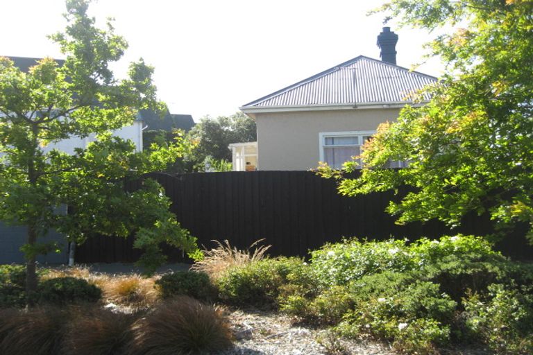 Photo of property in 33 Rogers Street, Sydenham, Christchurch, 8023