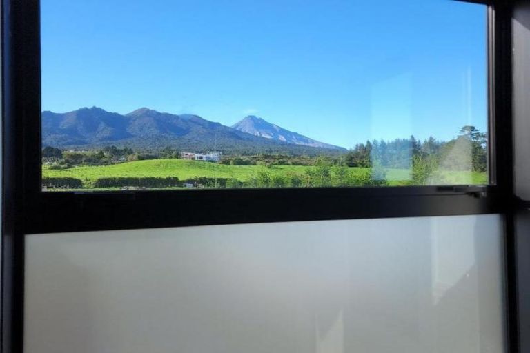 Photo of property in 582 Upper Pitone Road, Pitone, New Plymouth, 4374