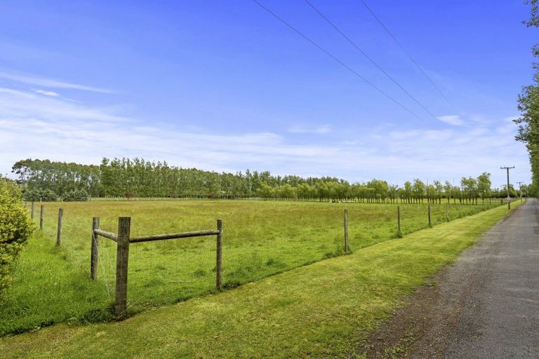 Photo of property in 1015 Two Chain Road, Swannanoa, Rangiora, 7475