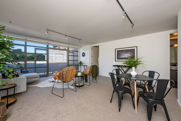 Photo of property in Vespa Apartments, 501/20 Hanson Street, Mount Cook, Wellington, 6021
