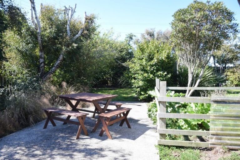 Photo of property in 2 Derby Street, Woodend, Invercargill, 9877