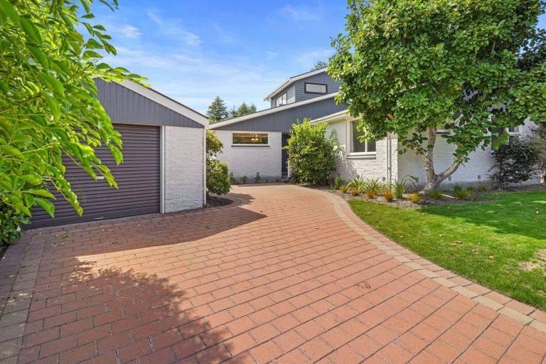 Photo of property in 22 Cullahill Street, Harewood, Christchurch, 8051