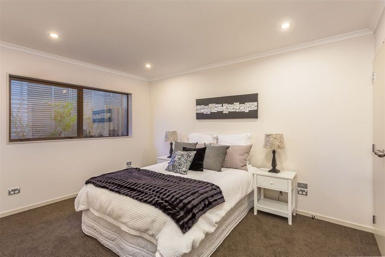 Photo of property in 19 Farnol Street, Hillsborough, Auckland, 1042