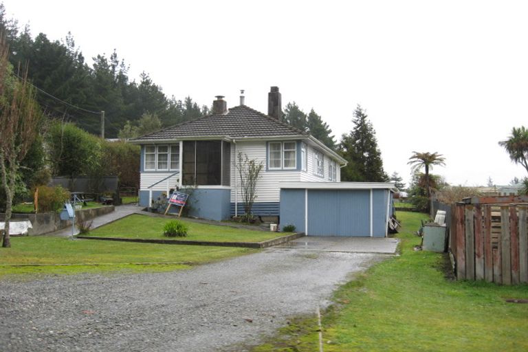 Photo of property in 12 Herald Street, Dobson, Greymouth, 7805