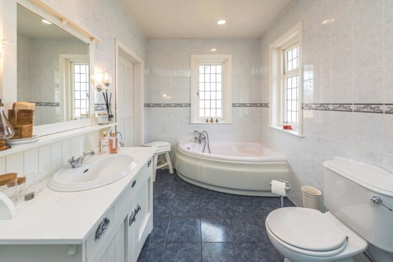 Photo of property in 39 College Street, College Estate, Whanganui, 4500