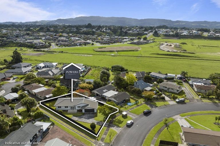 Photo of property in 15 Edgehill Place, Te Puke, 3119