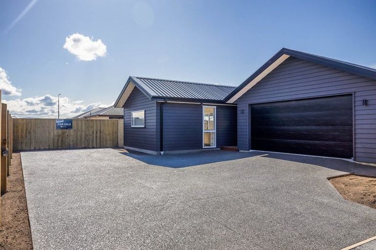 Photo of property in 23 Cousins Street, Woodend, 7691