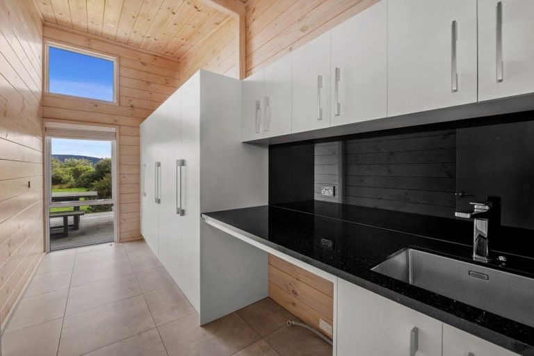 Photo of property in 24 Lacebark Drive, Kinloch, Taupo, 3377