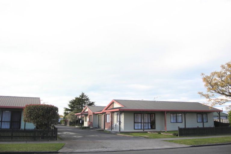 Photo of property in 2/94 Nuffield Avenue, Marewa, Napier, 4110