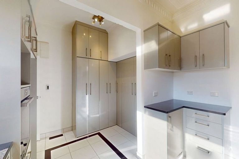 Photo of property in 49 Kings Crescent, Hutt Central, Lower Hutt, 5010