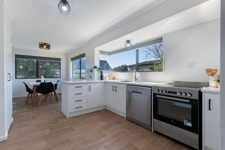 Photo of property in 58b Hartford Avenue, Papamoa Beach, Papamoa, 3118