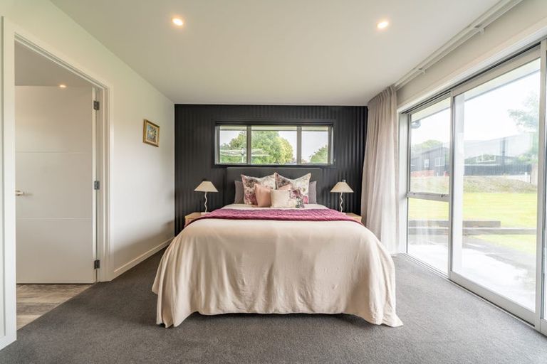 Photo of property in 17 Gordon Street, Weston, Oamaru, 9401