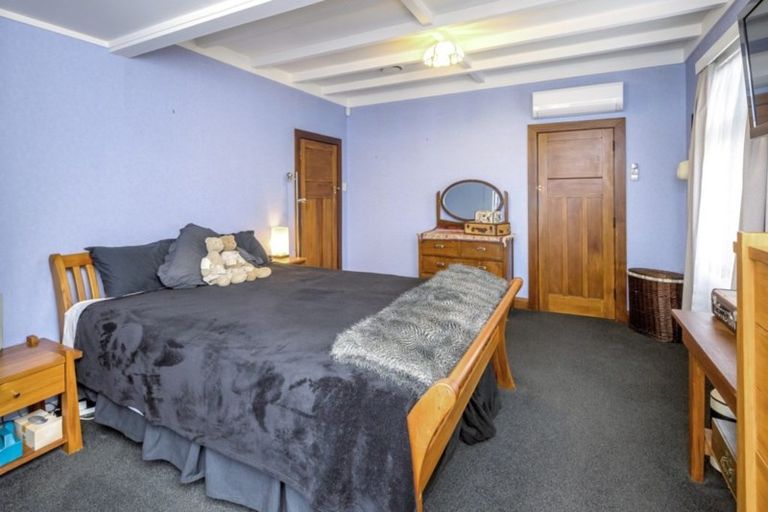 Photo of property in 12 Spackman Crescent, Paraparaumu, 5032