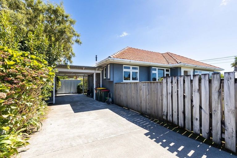 Photo of property in 2 Norman Street, Lower Vogeltown, New Plymouth, 4310