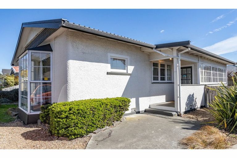 Photo of property in 65 Diamond Avenue, Spreydon, Christchurch, 8024