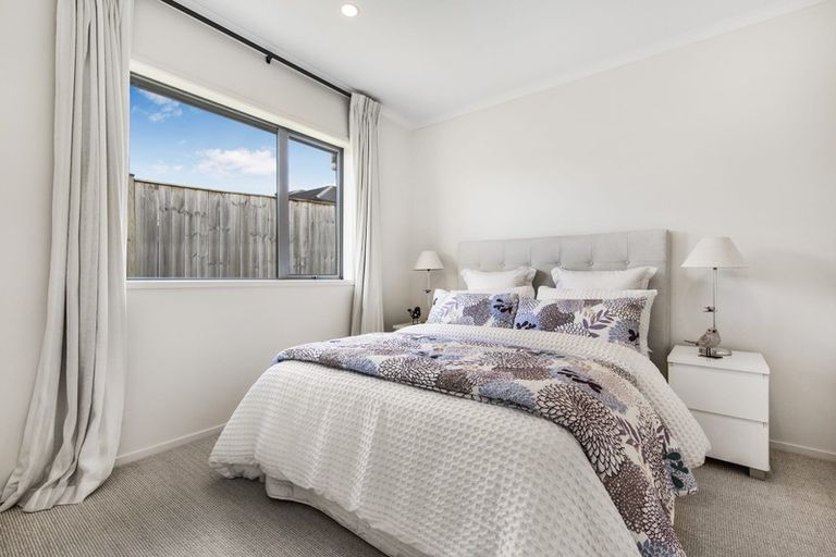 Photo of property in 50 Mark Ball Drive, Pokeno, 2402